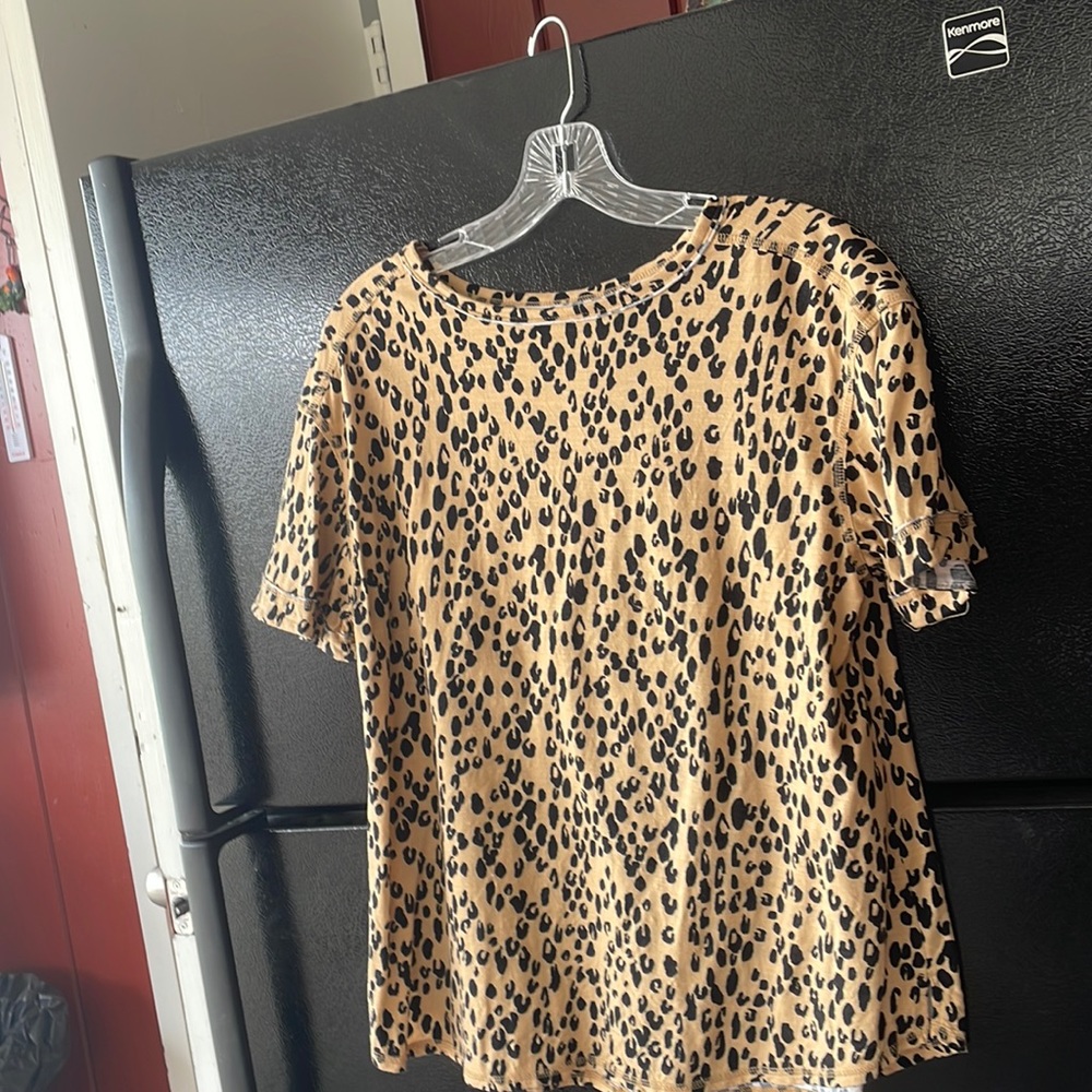 Westbound cheeta print tshirt